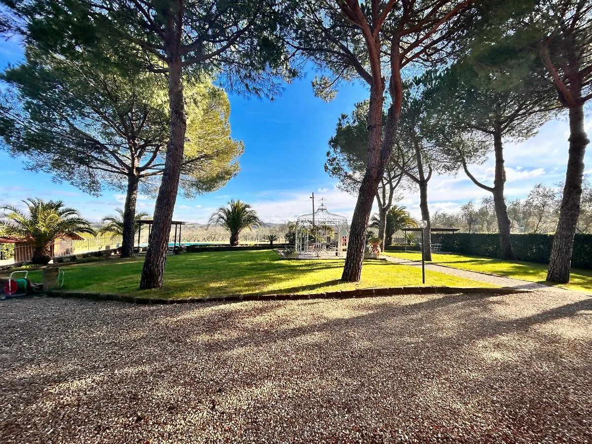 Appartamento Agriturismo I Girasoli di Lari - Bilocale La Margherita Rivoli  Italia